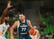 九游体育-包含东契奇关键节点比分优势明显，塞尔维亚队带队取胜！的词条