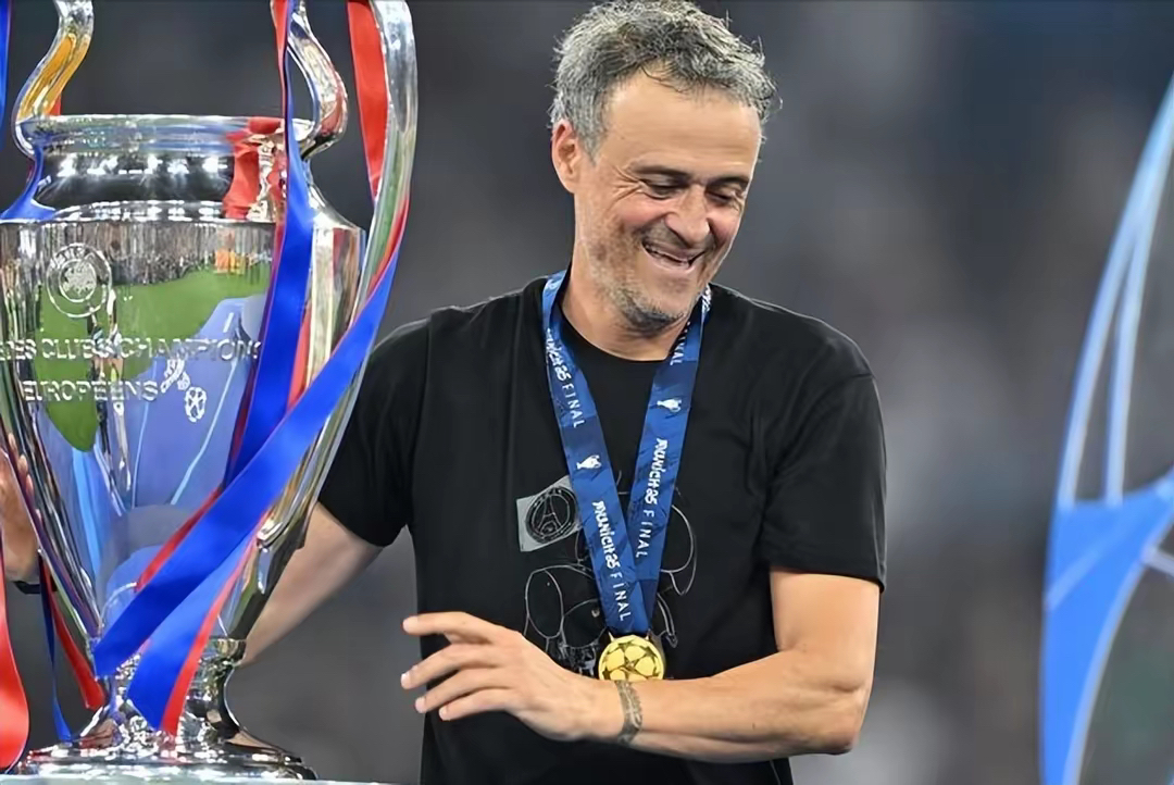 法国杯关键时刻再迎强敌，达拉斯独行侠豪取连胜，主帅态度——更衣室稳定，球探报告显示潜力的简单介绍