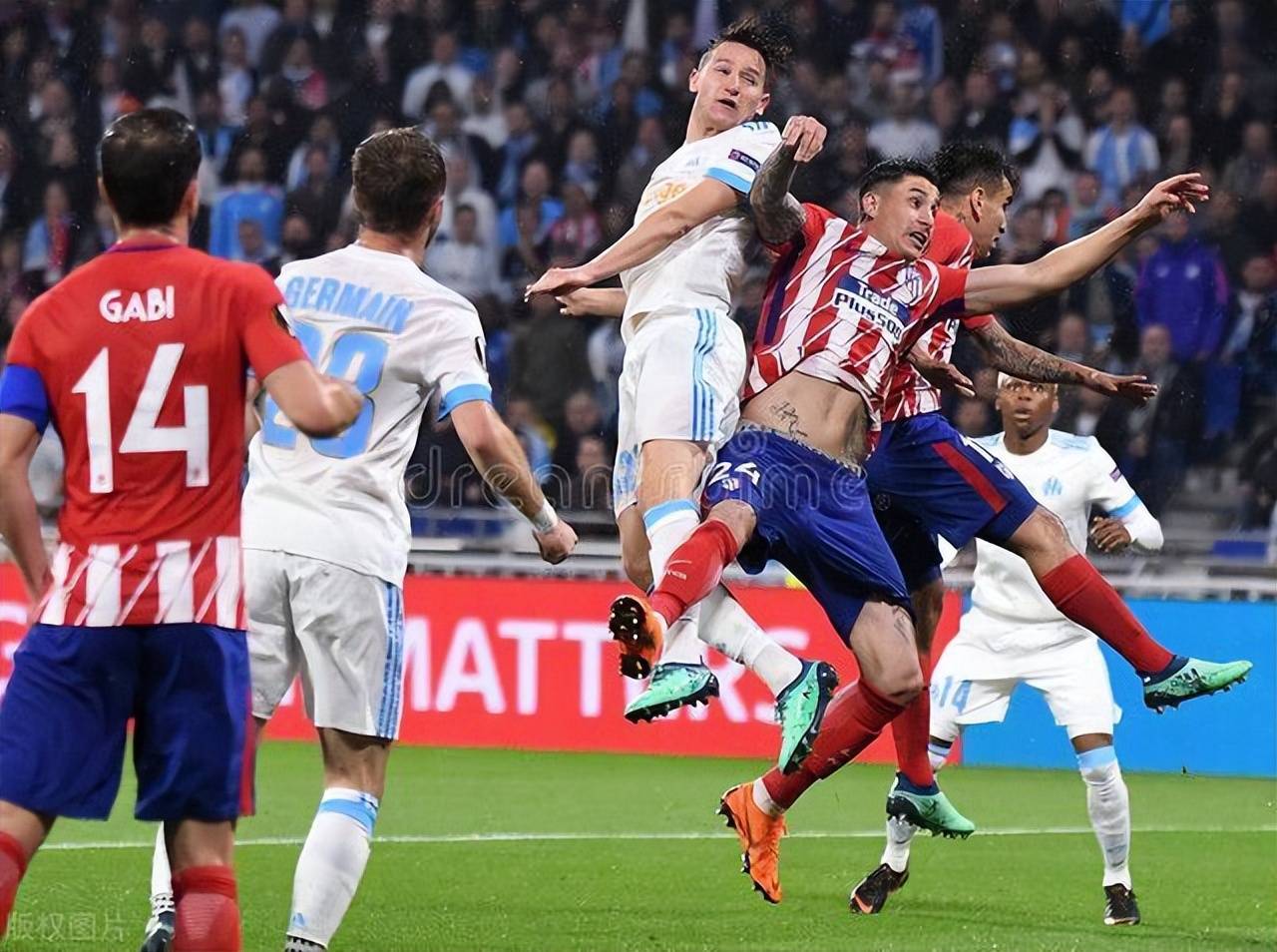 亚特兰大窗口期回应争议，志在荷甲名次提升，压力陡增，高层口径保持一致(亚特兰大vs佛罗伦萨前瞻)