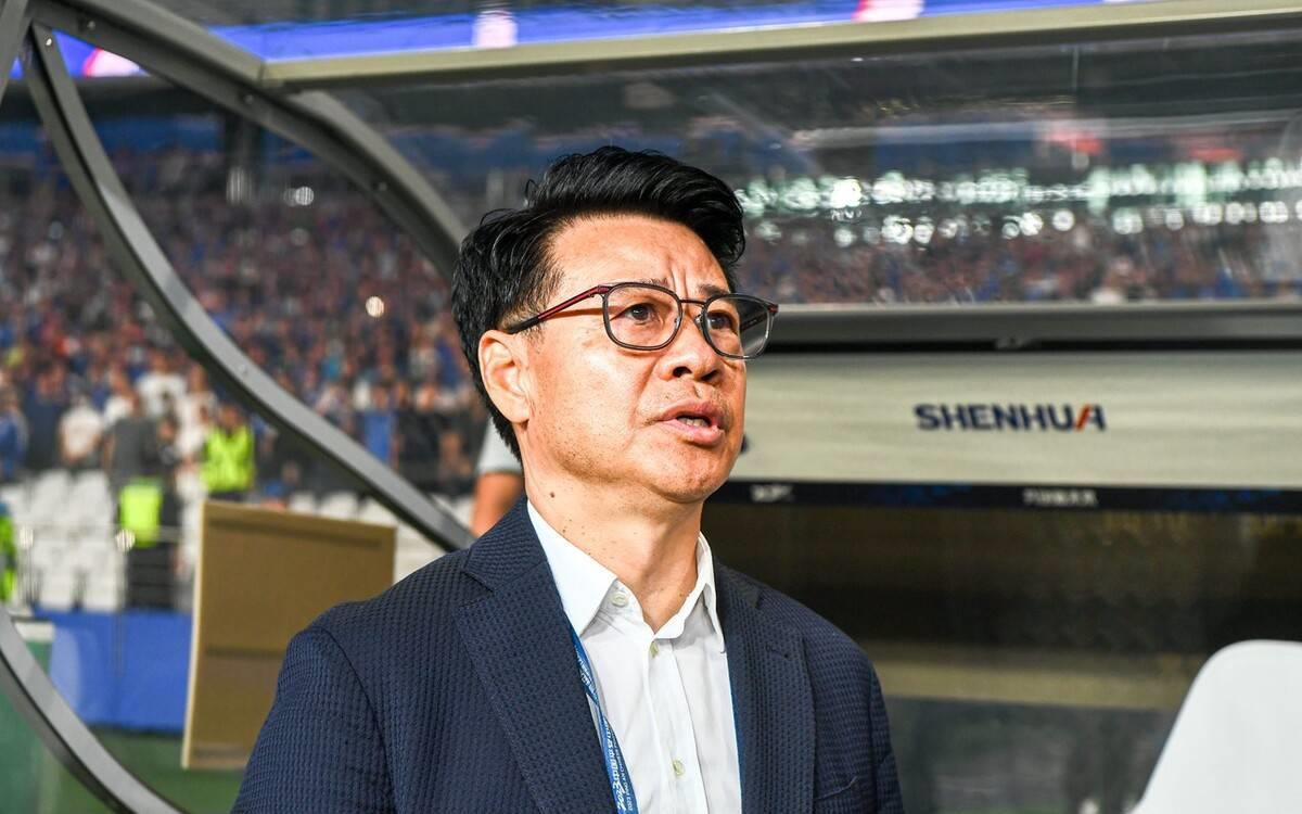  转会期上海久事备战欧篮联，临场应变细节曝光，更衣室稳定，心理建设被强调